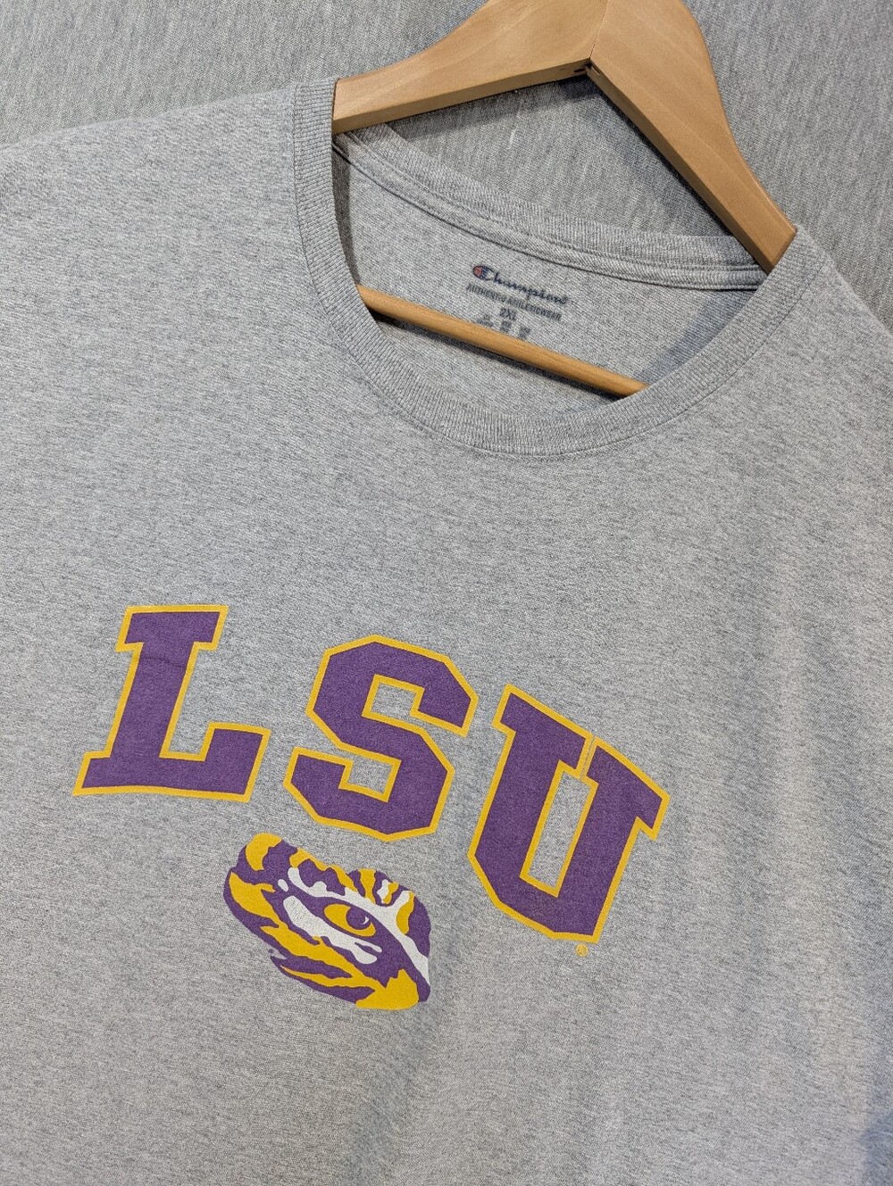 LSU Tigers Champion Tag T-Shirt Men's 2XL Grey Purple Yellow Short Sleeve